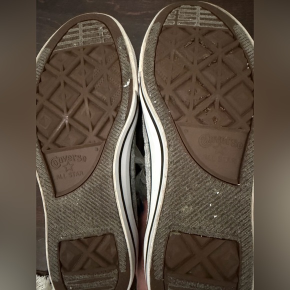 Converse Women's Grey and Black Trainers - Picture 4 of 5